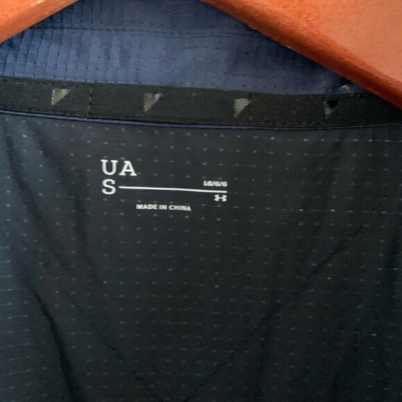 NWT Under Armour Navy Tank Shirt Active Coach Hiking Fishing Outdoor Large - Picture 3 of 4